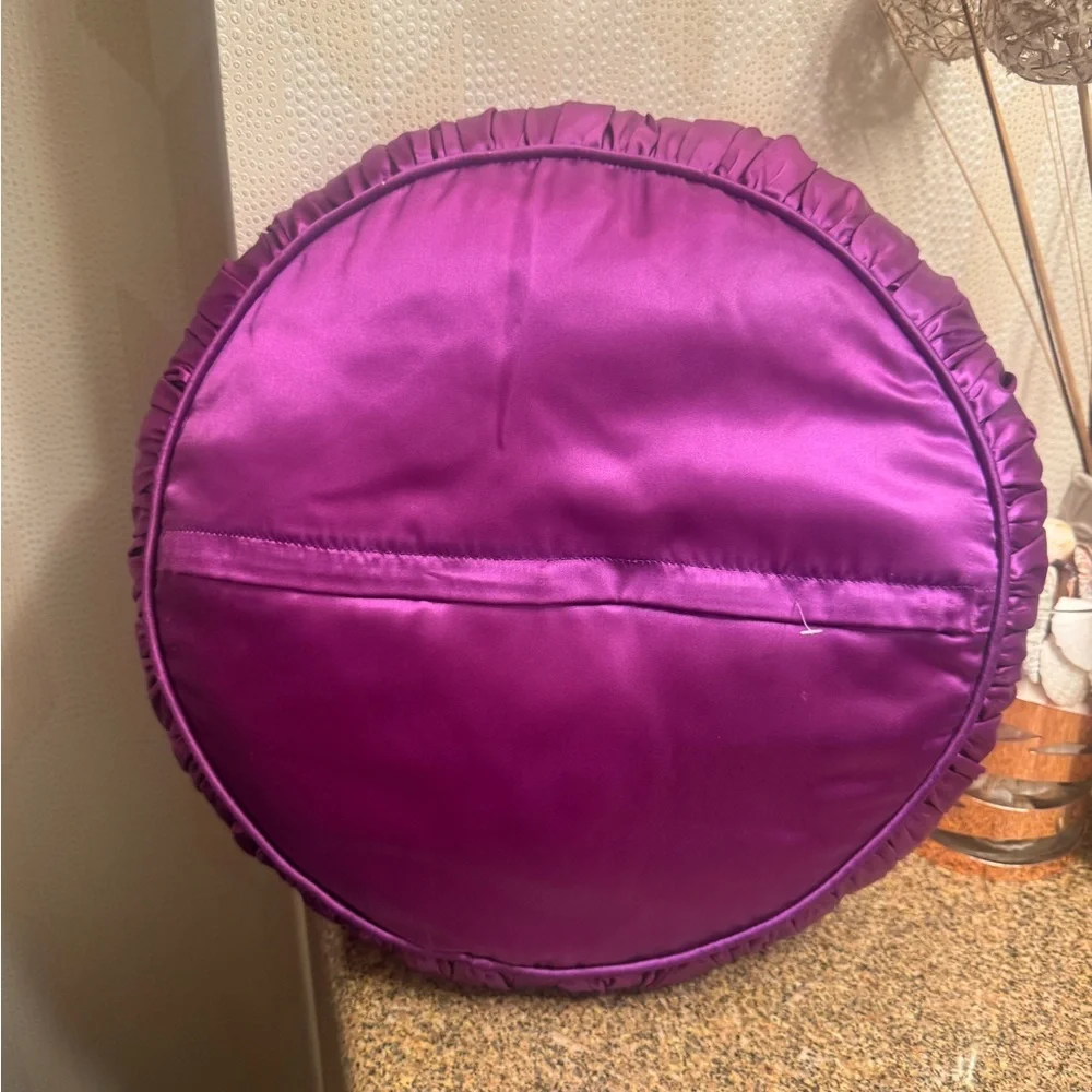 Vintage Art Deco Finished Handmade  Embroidered Round Satin Pillow‎ w/Pearls